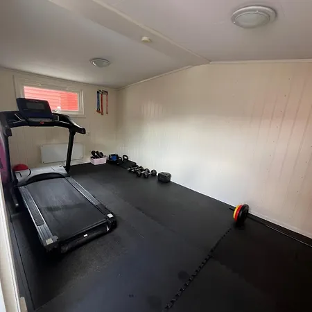 Large House With Garage, Bar, Gym, Summer Living Дом отдыха Ставангер
