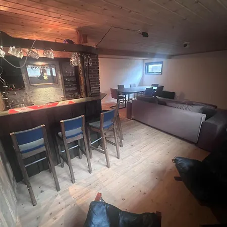 Large House With Garage, Bar, Gym, Summer Living Дом отдыха *